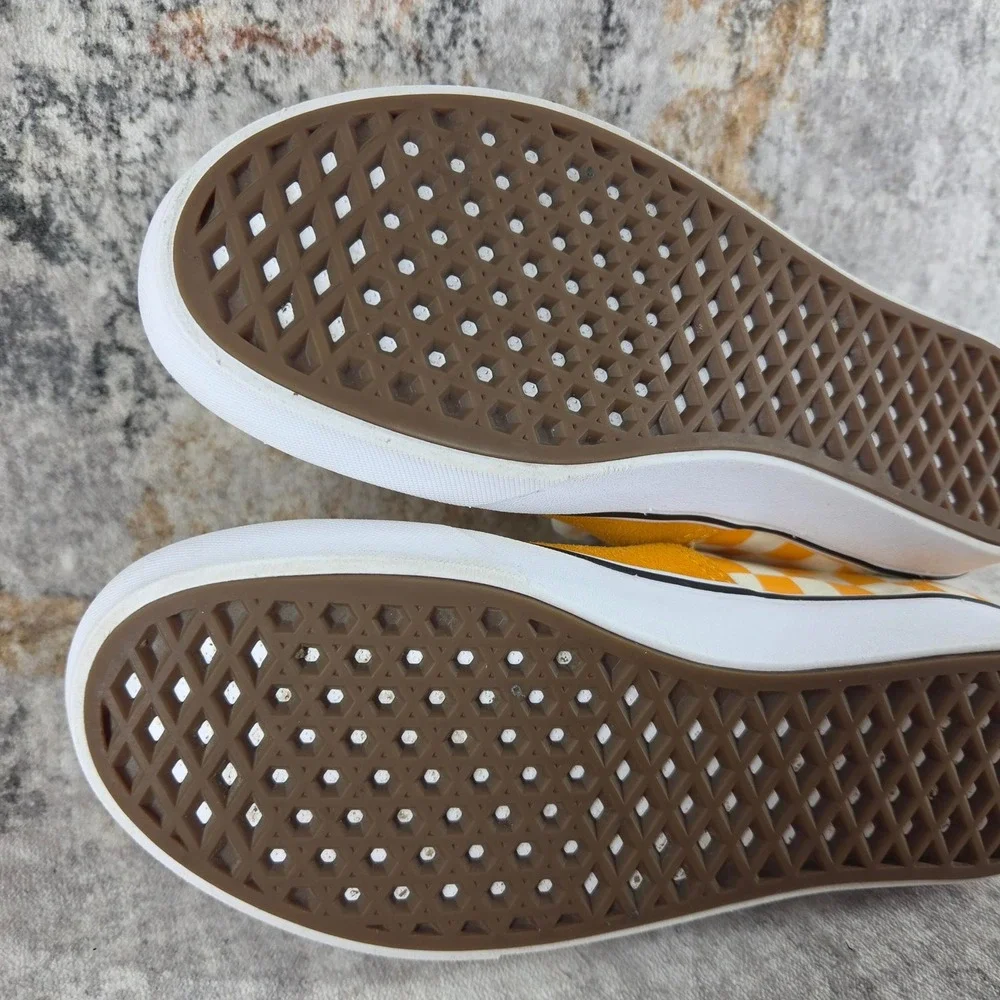 Vans ComfyCush Sneakers 7.5 Orange Yellow Checkerboard Zinnia Suede Skate Shoes